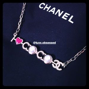 BNIB CHANEL gold necklace.